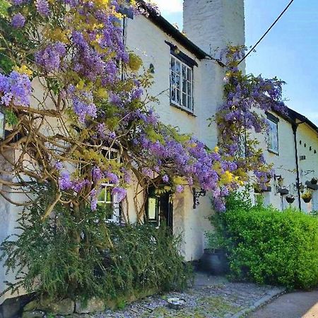 Finest Retreats - The Old Church House Inn Broadhempston Bagian luar foto