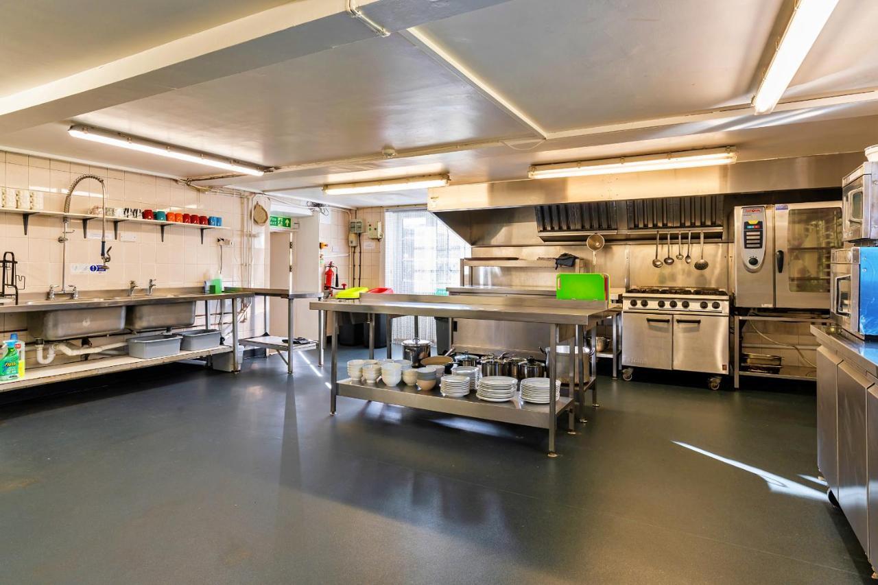 Finest Retreats - The Old Church House Inn Broadhempston Bagian luar foto