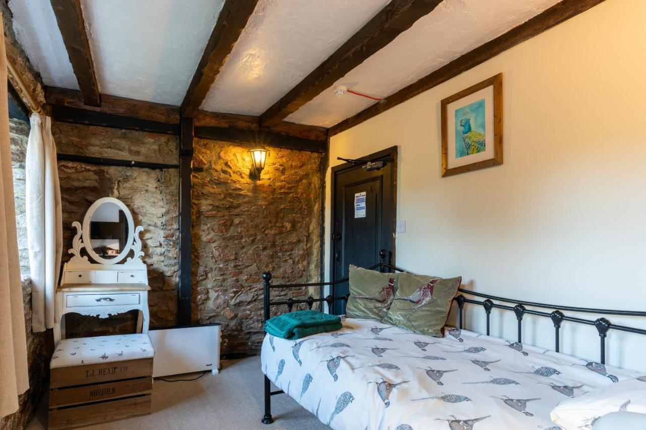 Finest Retreats - The Old Church House Inn Broadhempston Bagian luar foto