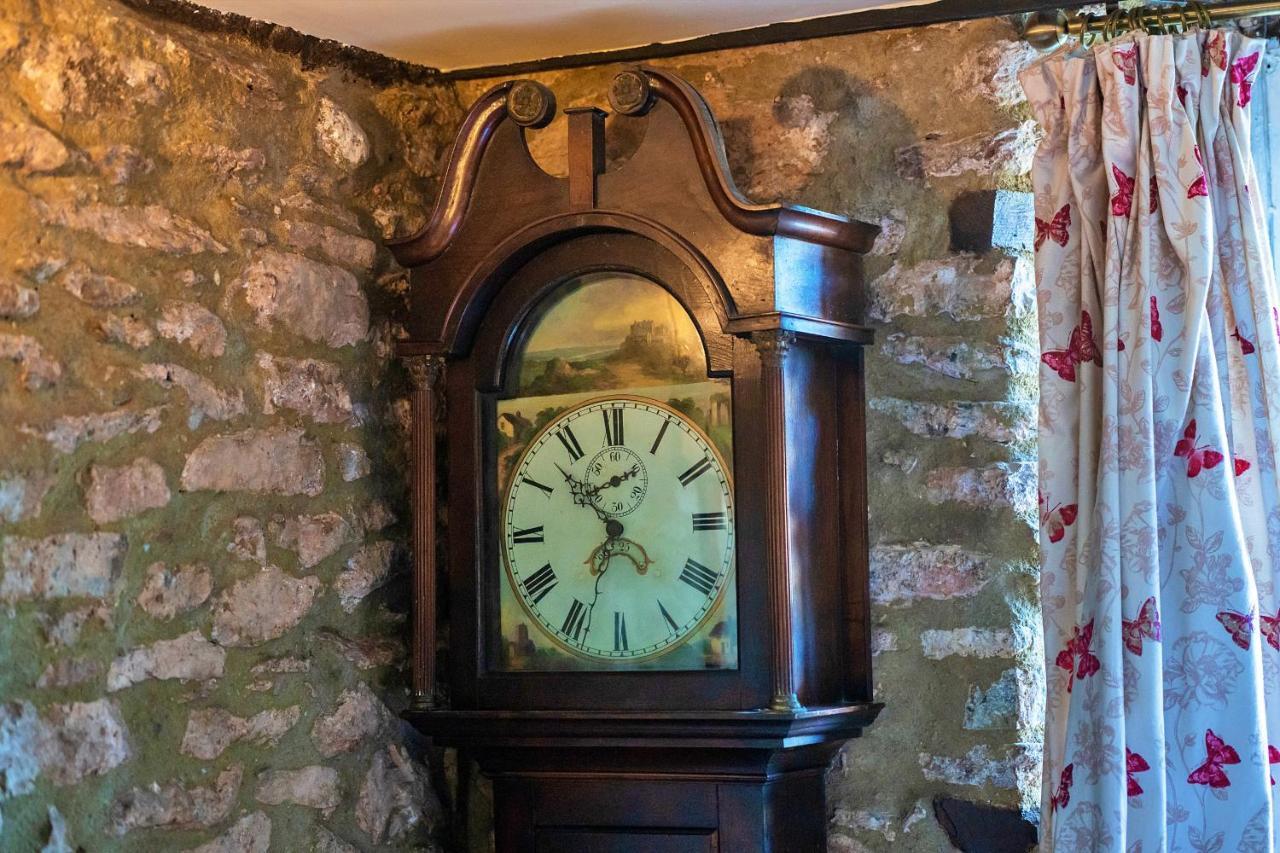 Finest Retreats - The Old Church House Inn Broadhempston Bagian luar foto