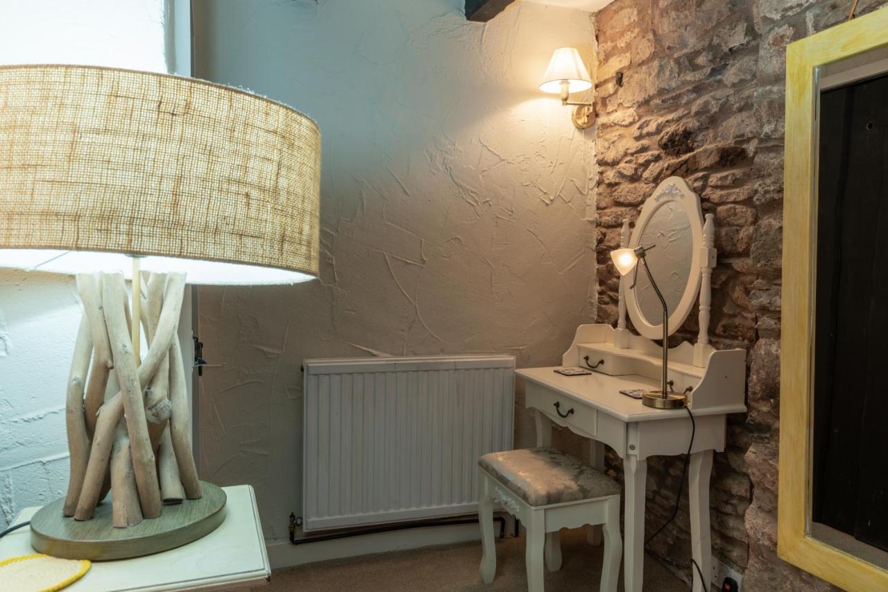 Finest Retreats - The Old Church House Inn Broadhempston Bagian luar foto